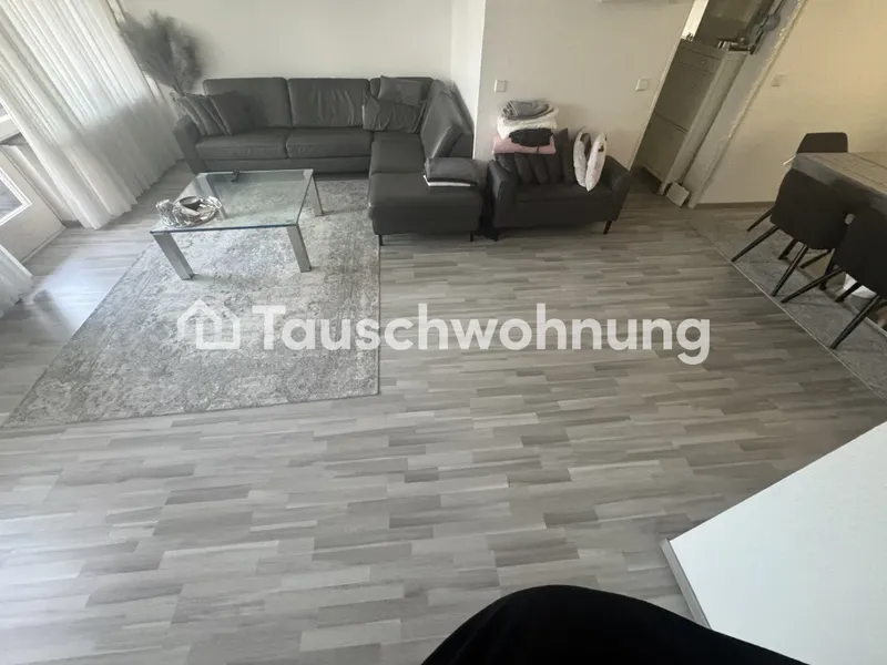 Tauschwohnung: Tausche 2,5 gegen 4-5 Zimmer ab90qm Kreuzberg/Luisenviertel — photo 1